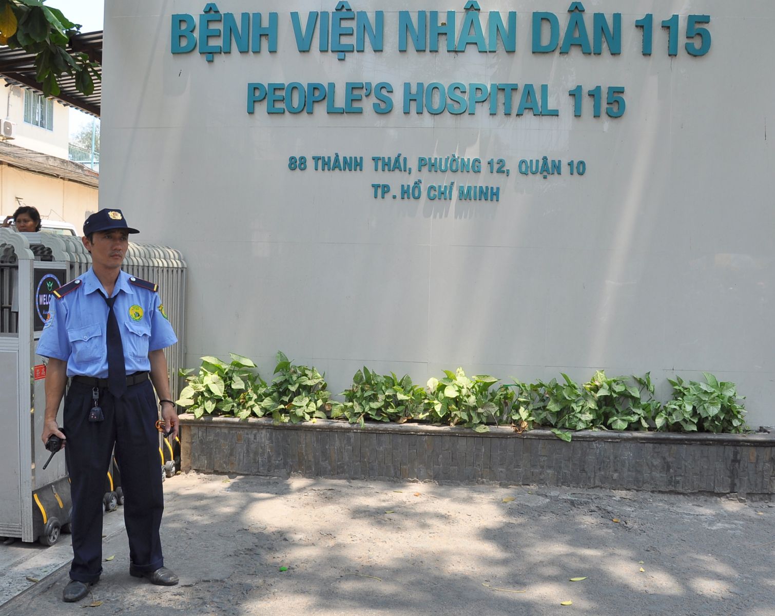 Bảo vệ bệnh viện - Công Ty TNHH Dịch Vụ Bảo Vệ Vệ Sĩ Nam Việt